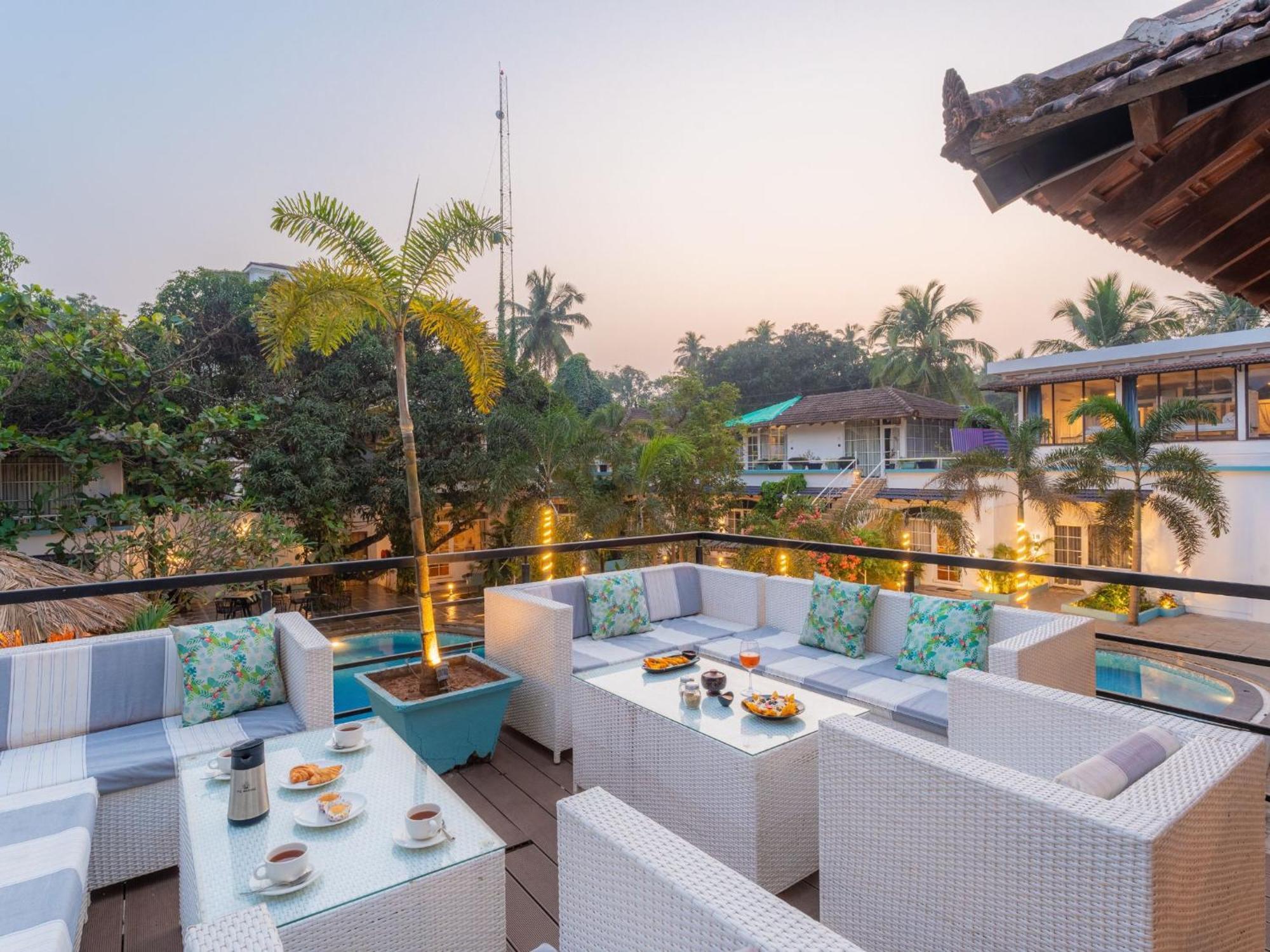 Moustache Goa Luxuria Hostel วากาตอร์ ภายนอก รูปภาพ